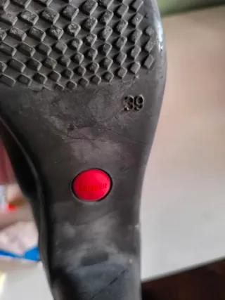Zapatos negros Camper N 39