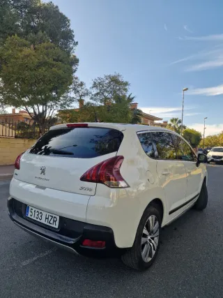 PEUGEOT 3008 STYLE 1.6 HDI