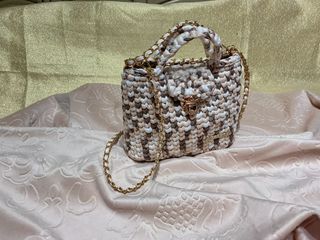 Borsa fatta a mano beige e marrone