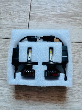 NUEVO! Pack 2 Luces LED coche/moto H4 6000k nuevos