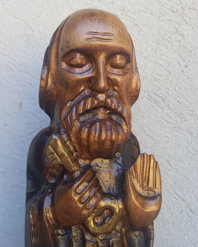 TALLA MADERA SAN PEDRO.