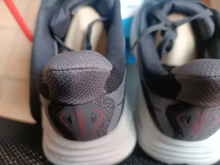 Zapatillas Hoka Talla 44 Nuevas. Solo Gran Canaria