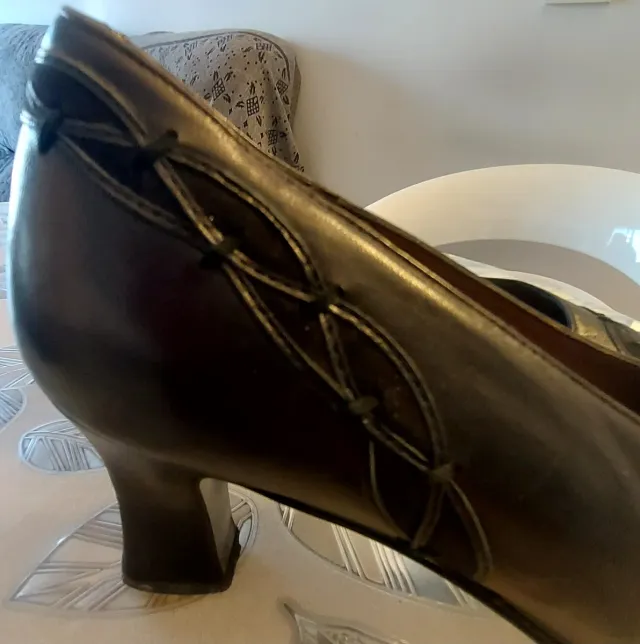 Lote de Zapatos de piel negros Bertran