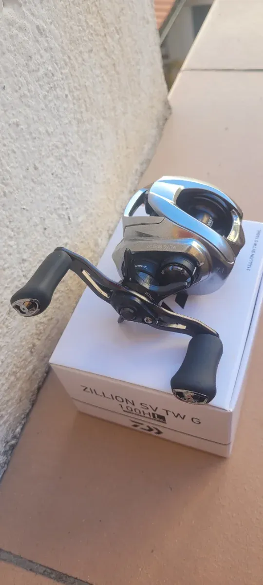 Daiwa Zillion SV TW G 100HL Carrete Pesca