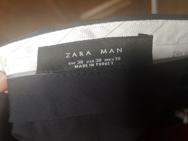 Pantalón de traje Zara Talla 38 Gris