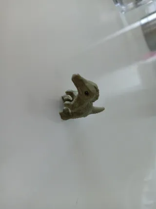 4 Dinosauri Kinder Sorpresa