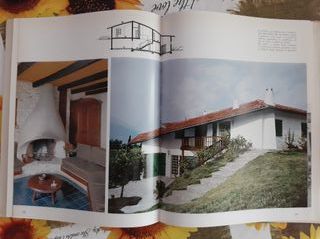 Volume di Architettura "Ville moderne in collina"