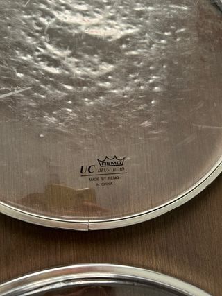 Parches Batería Remo,modelo Tornado 14” y 12”