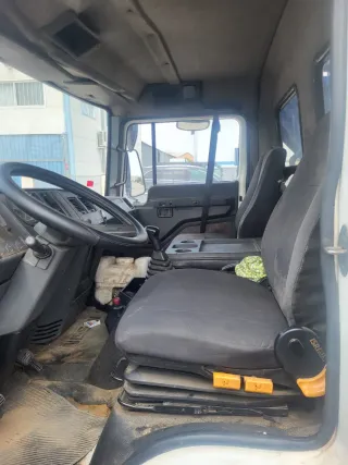 Nissan Cabstar
