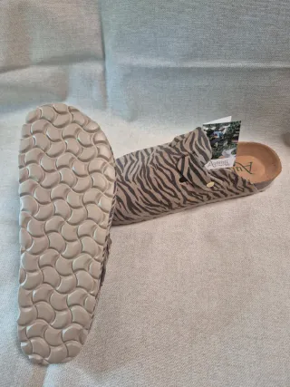 Sandalias Autenti Talla 37 Animal Print