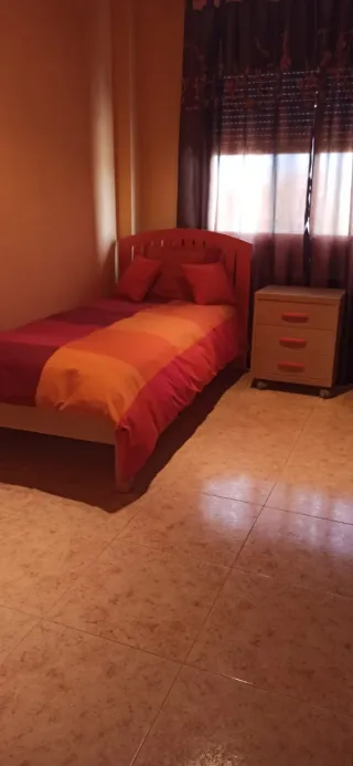 Escritorio y conjunto completo juvenil  naranja