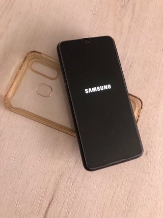 Samsung A40-64 gigas Memoria