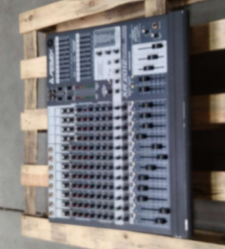 Peavey XR 2012 Mesa Mezcladora