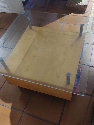 Mesa de centro IKEA cristal y madera
