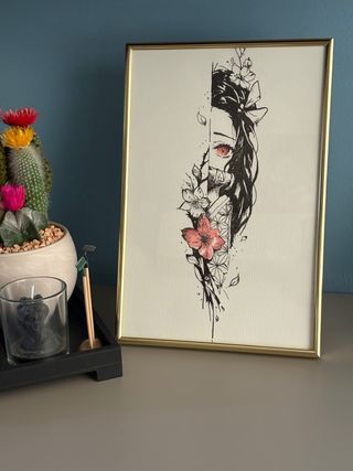 Disegno Nezuko Kamado con cornice dorata