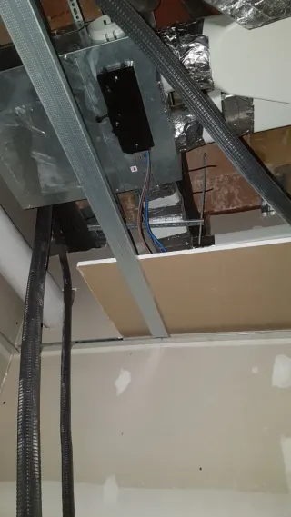 INSTALADOR AIRE Y CALDERAS