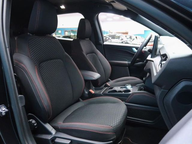 Ford Kuga ST-Line 2.5 Duratec FHEV 180cv Auto