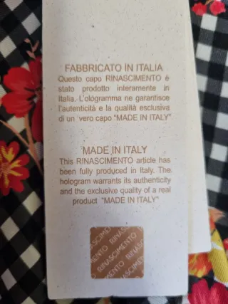 Vestito Rinascimento donna fantasia floreale