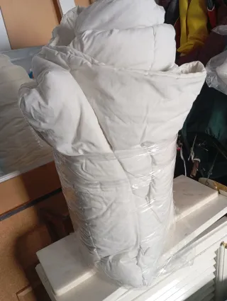 Manta Nórdica Grande + Almohada Regalo