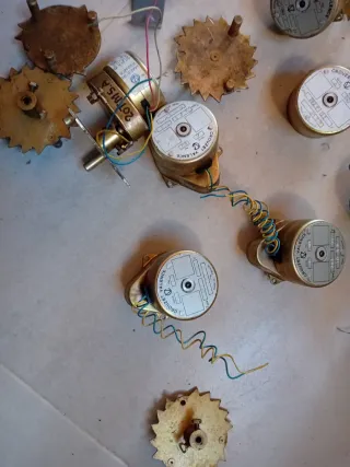 Lotes de motores Crouzet Valence