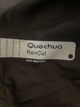 3Chaquetas cortavientos de poliéster