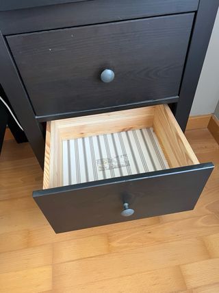 Mesita de noche Ikea Hemnes