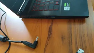 Portátil MSI i7 Negro