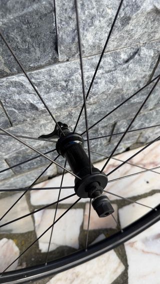 Par Rodas Mavic Aksium aluminio