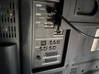 TV Sharp Aquos LC-37x20E 32 pulgadas 2010 NO SMART