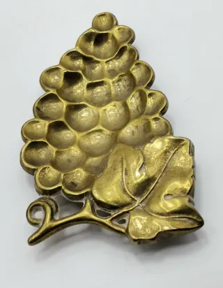 Portaobjetos de bronce racimo de uvas