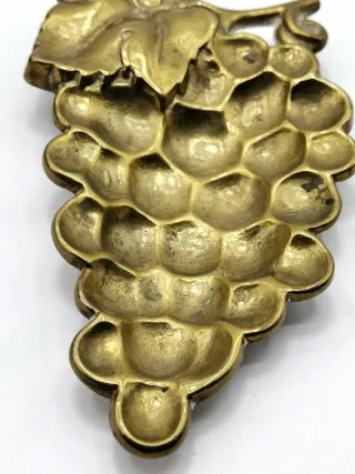 Portaobjetos de bronce racimo de uvas