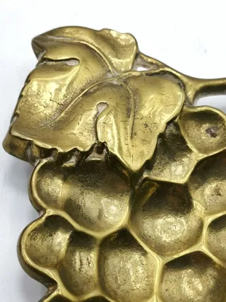 Portaobjetos de bronce racimo de uvas