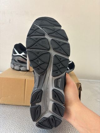 Asics Gel-NYC Negro/Gris