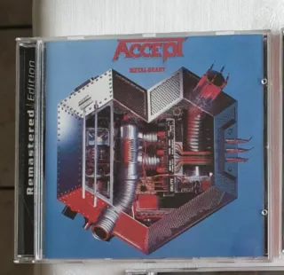 2 CDs Cd Accept Metal Heart / Balls to the Wall