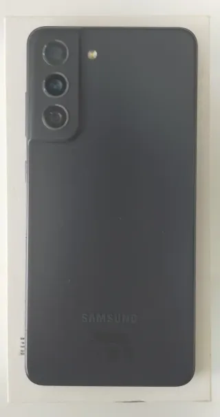 Samsung Galaxy S21 FE 5G + Accesorios