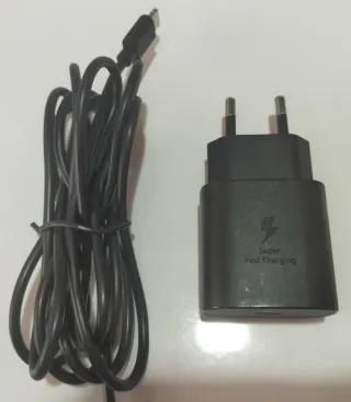 Samsung Galaxy S21 FE 5G + Accesorios