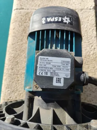 Bomba depuradora piscina trifásica Espa SILEN IRIS