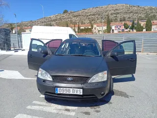Ford Mondeo 2002