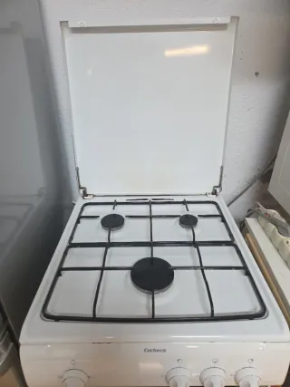 Cocina de gas con horno Corbero