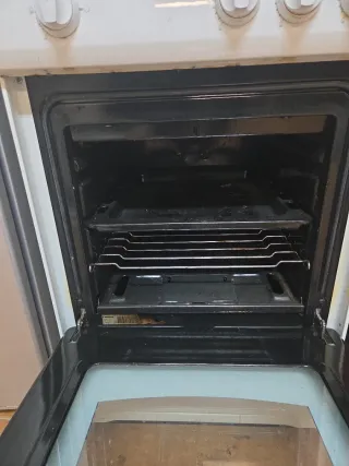 Cocina de gas con horno Corbero