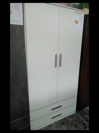 Armario 160€ 1x2m nuevo