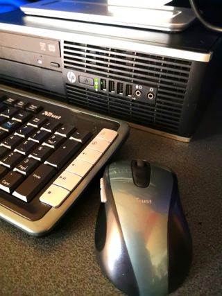 PC HP 8300 i3 SSD W11 Tastiera/Mouse WiFi