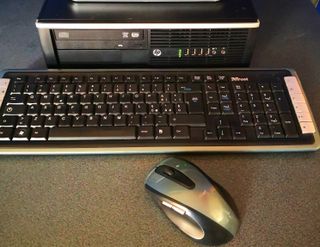 PC HP 8300 i3 SSD W11 Tastiera/Mouse WiFi