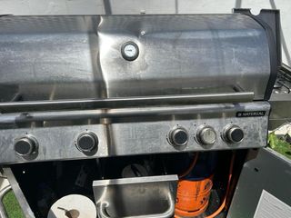 Barbacoa 5 quemadores metal madera