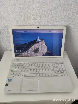 Toshiba Satellite C855-2DR