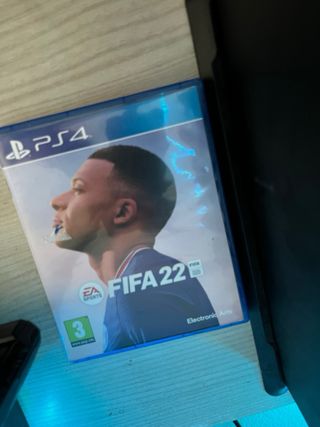 PlayStation 4 Nera