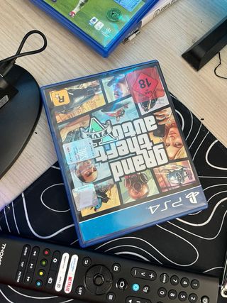 PlayStation 4 Nera