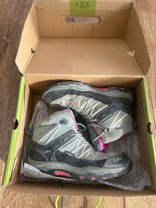 Botas de montaña CMP grises y rosas Numero 35