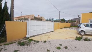 Chalet en venta en Rebolledo en Alicante