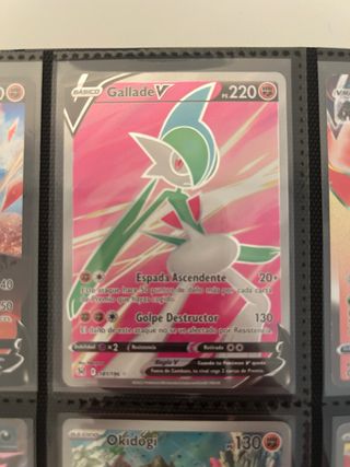 Carta Pokémon Gallade V Full Art 181/196